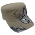 Sombrero militar con apliques (MT20)